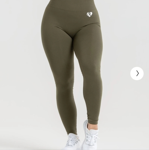 Women's Best Power Seamless Leggings in Khaki - Picture 2 of 6